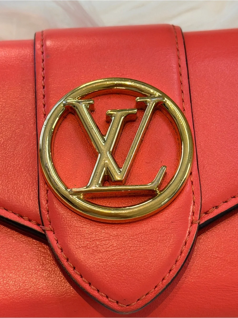 Louis Vuitton Coral Leather Wallet with Gold LV Medallion✨ - Picture 2 of 9
